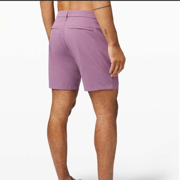 Lululemon Commission Short - Picture 2 of 13